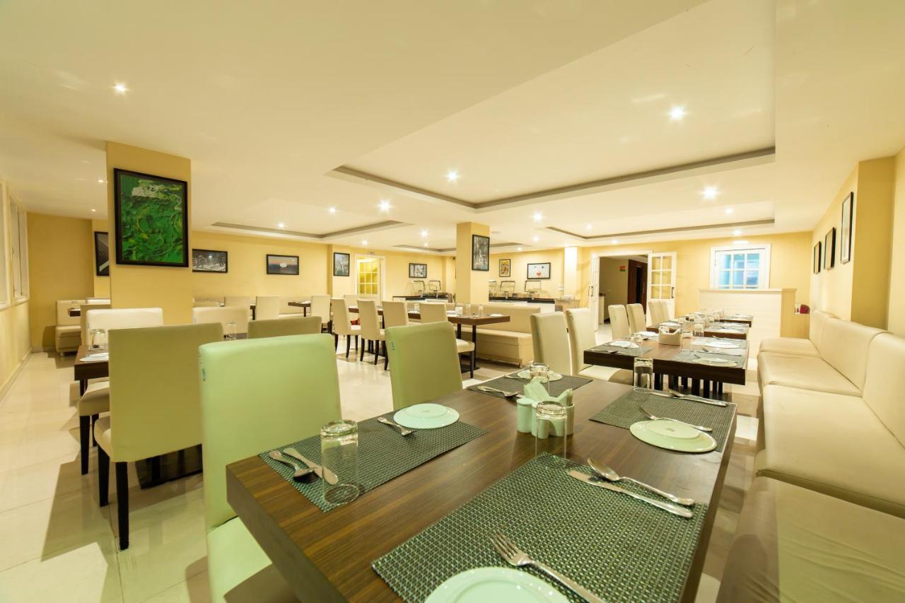 Hotel Cygnett La Maison 3*