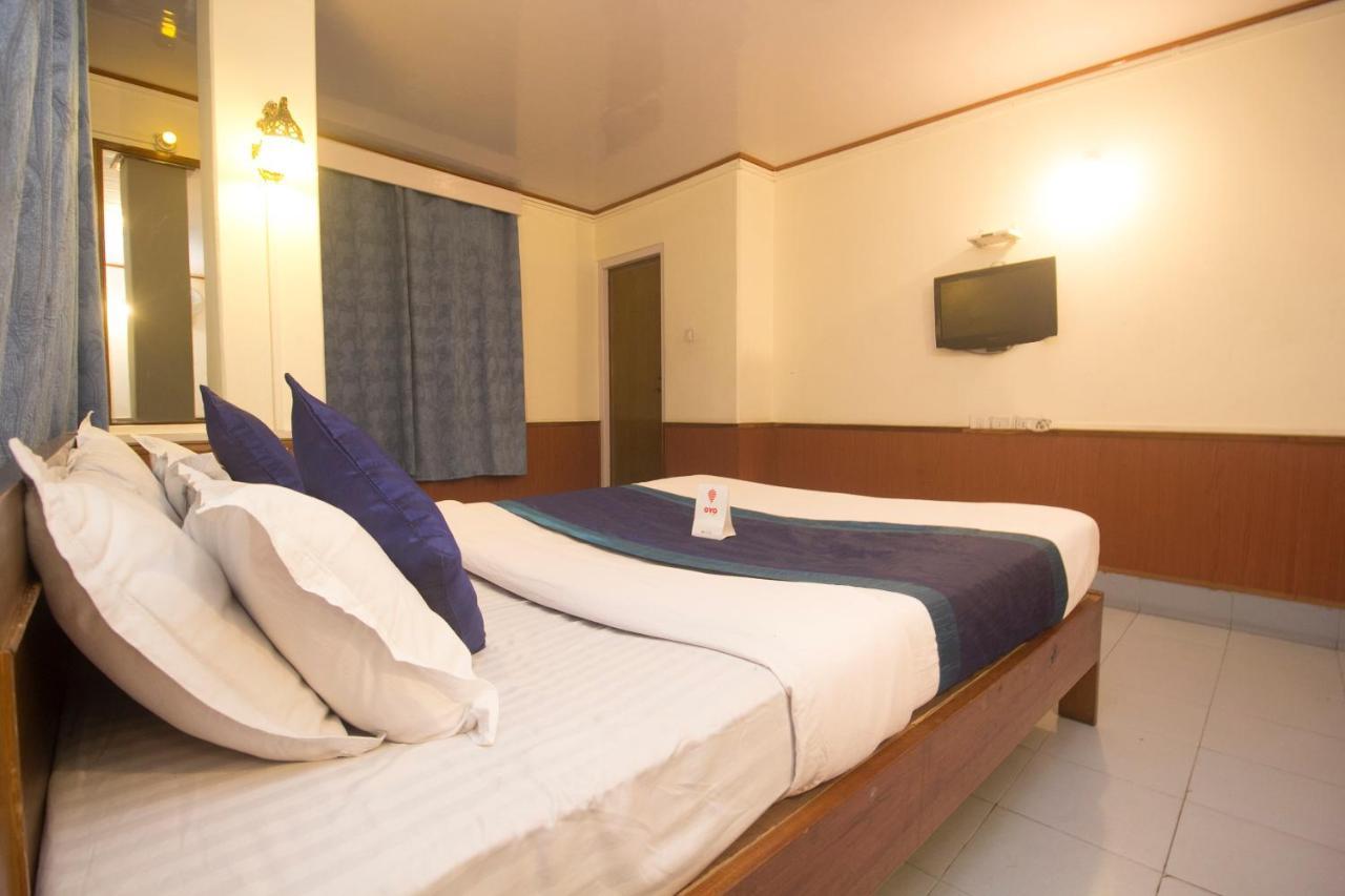 Oyo 6916 Deorali Hotel