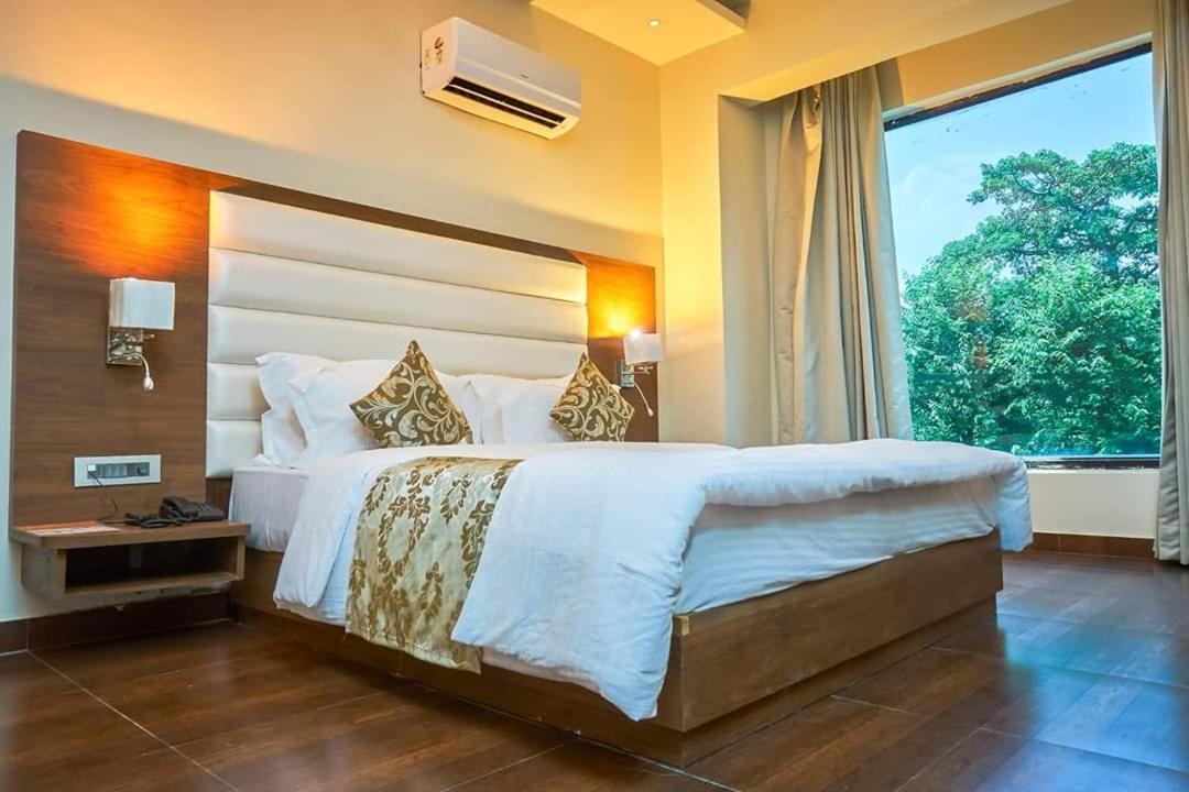 Hotel Golden Imperial & 3*