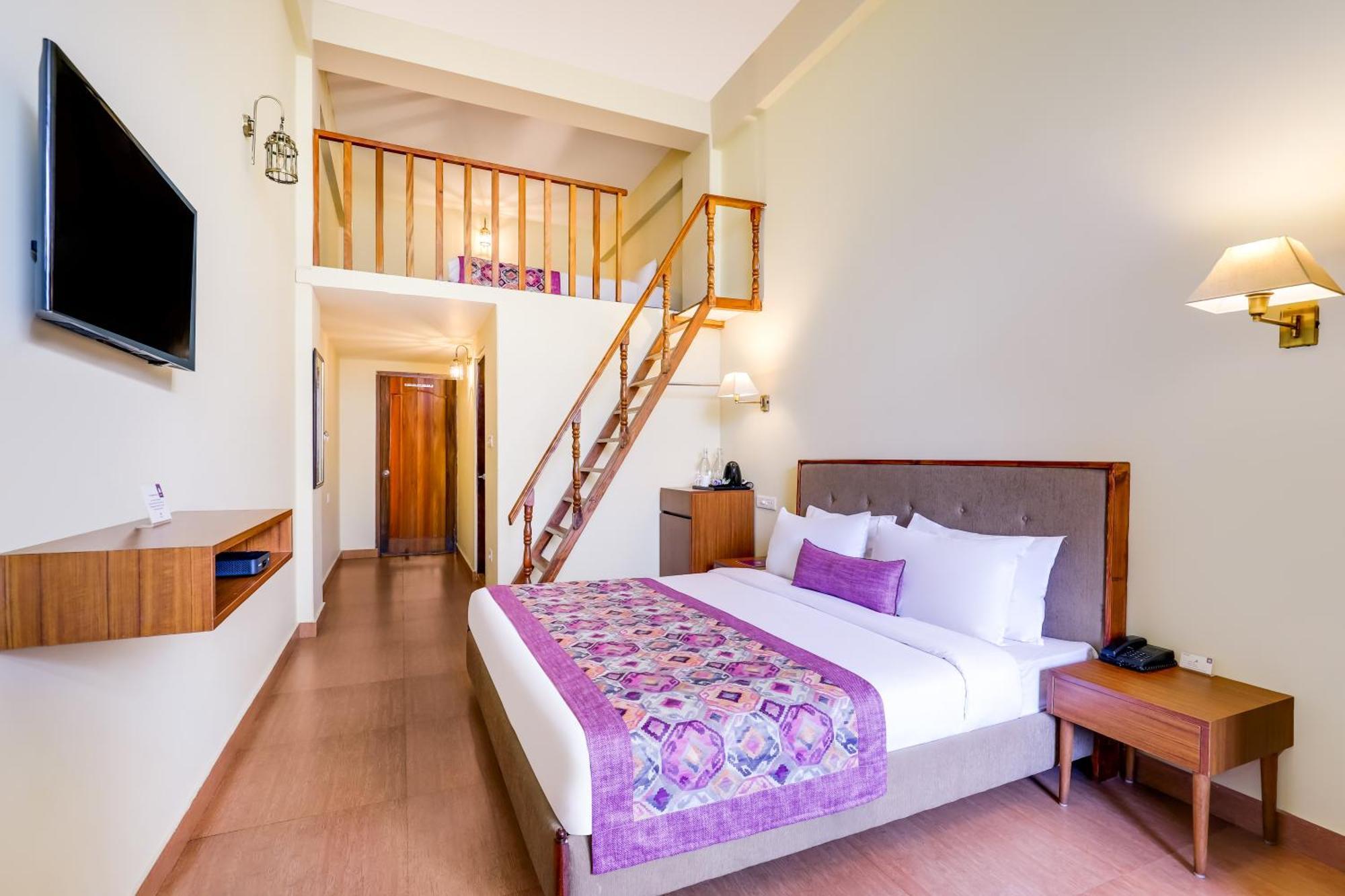 Mount Himalayan Hotel 3*