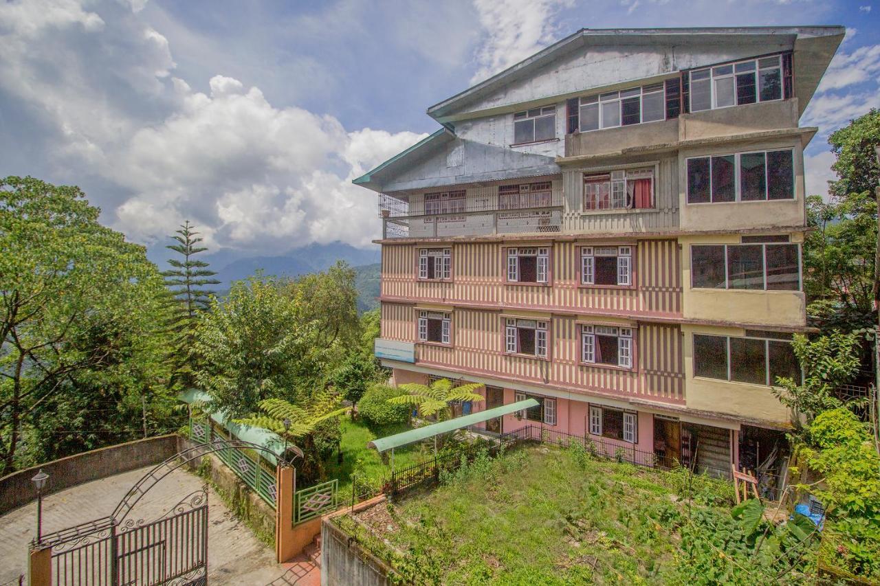 Himalayan Retreat Hotel 2*