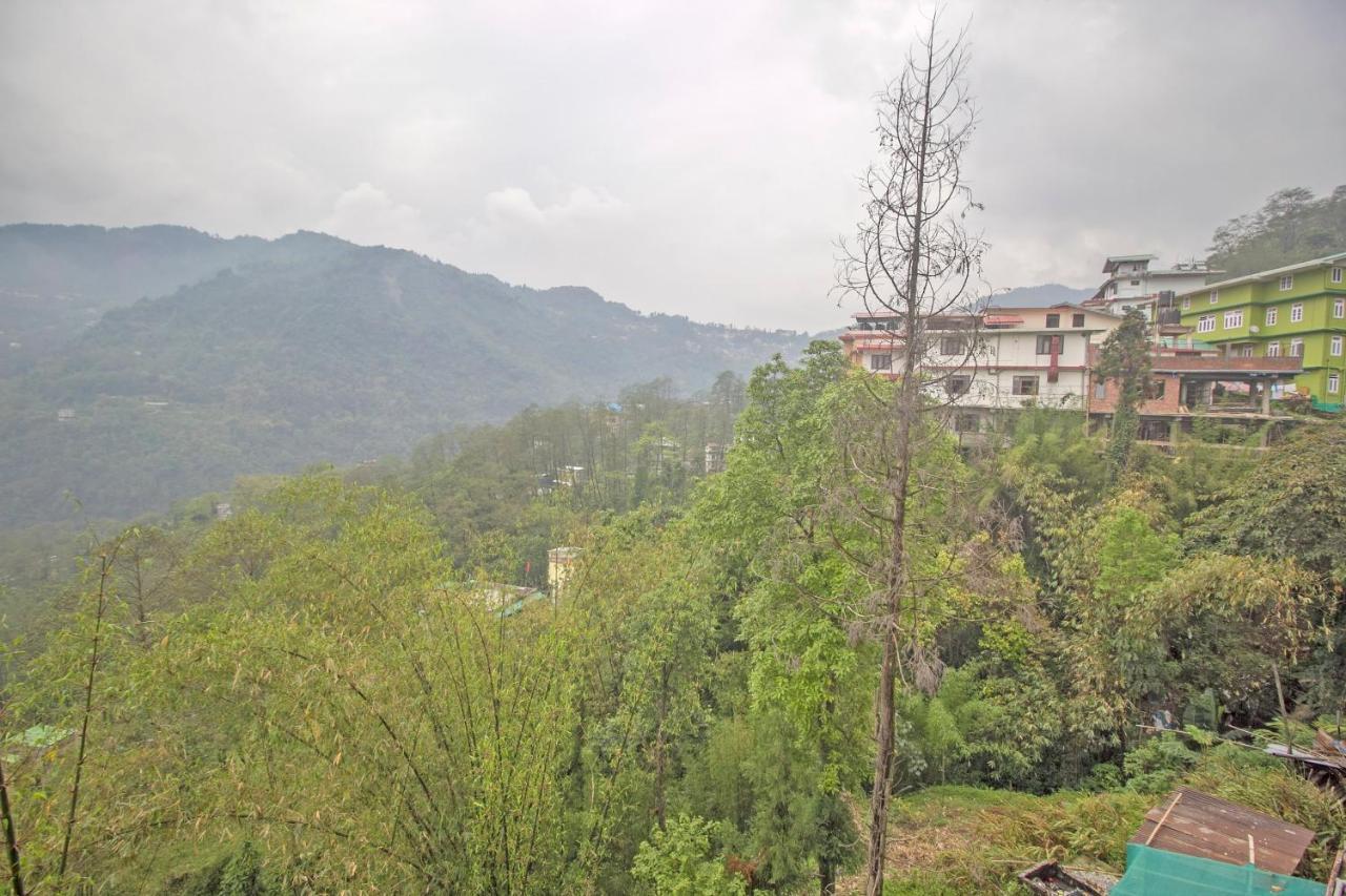 Hotel Oyo 38757 Red Panda Gangtok