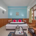 Retreat Hotel & Spa