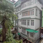 Oyo 69210 Hotel Arya