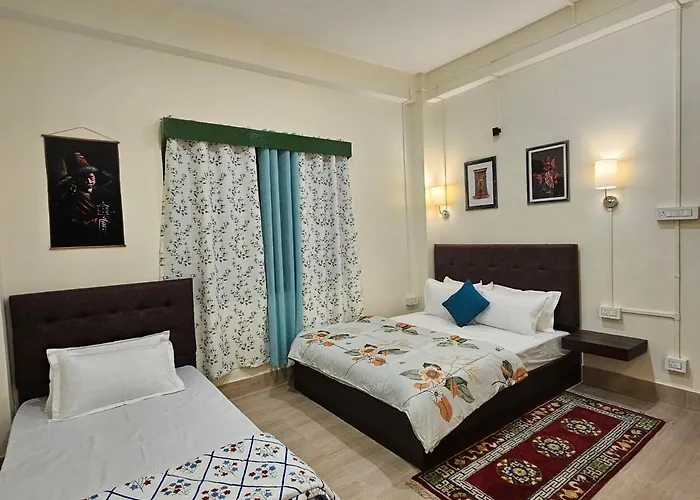 Entang Homestay