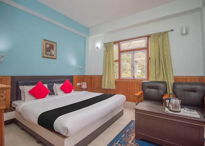 Retreat Hotel & Spa