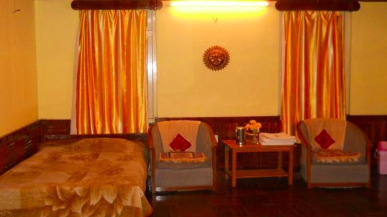 Tip Top Gujarati House *