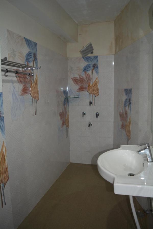 Rufina Totola Residency Hotel 3*