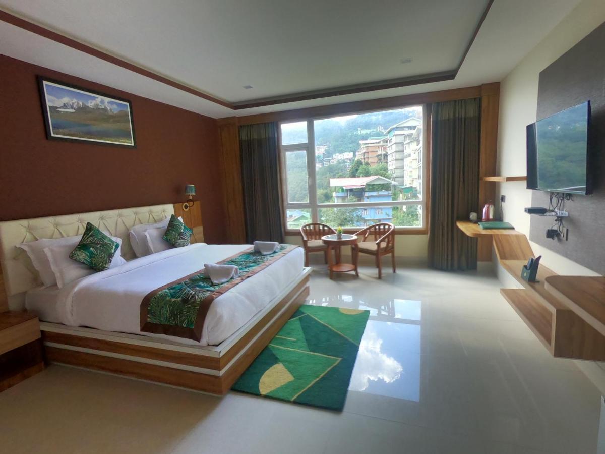 Chlorofeel The Z Retreat & Hotel