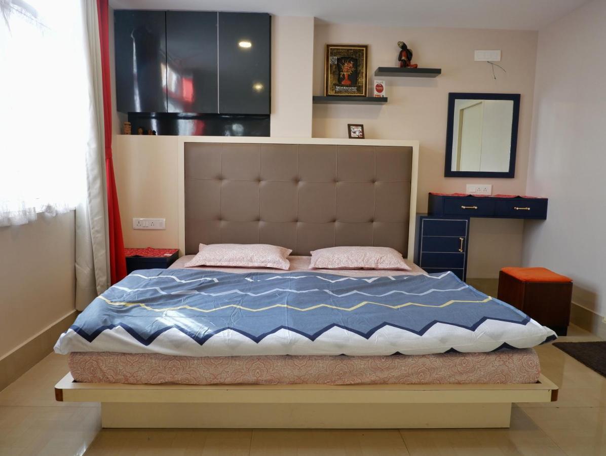 Tag Along Backpackers Hostel *