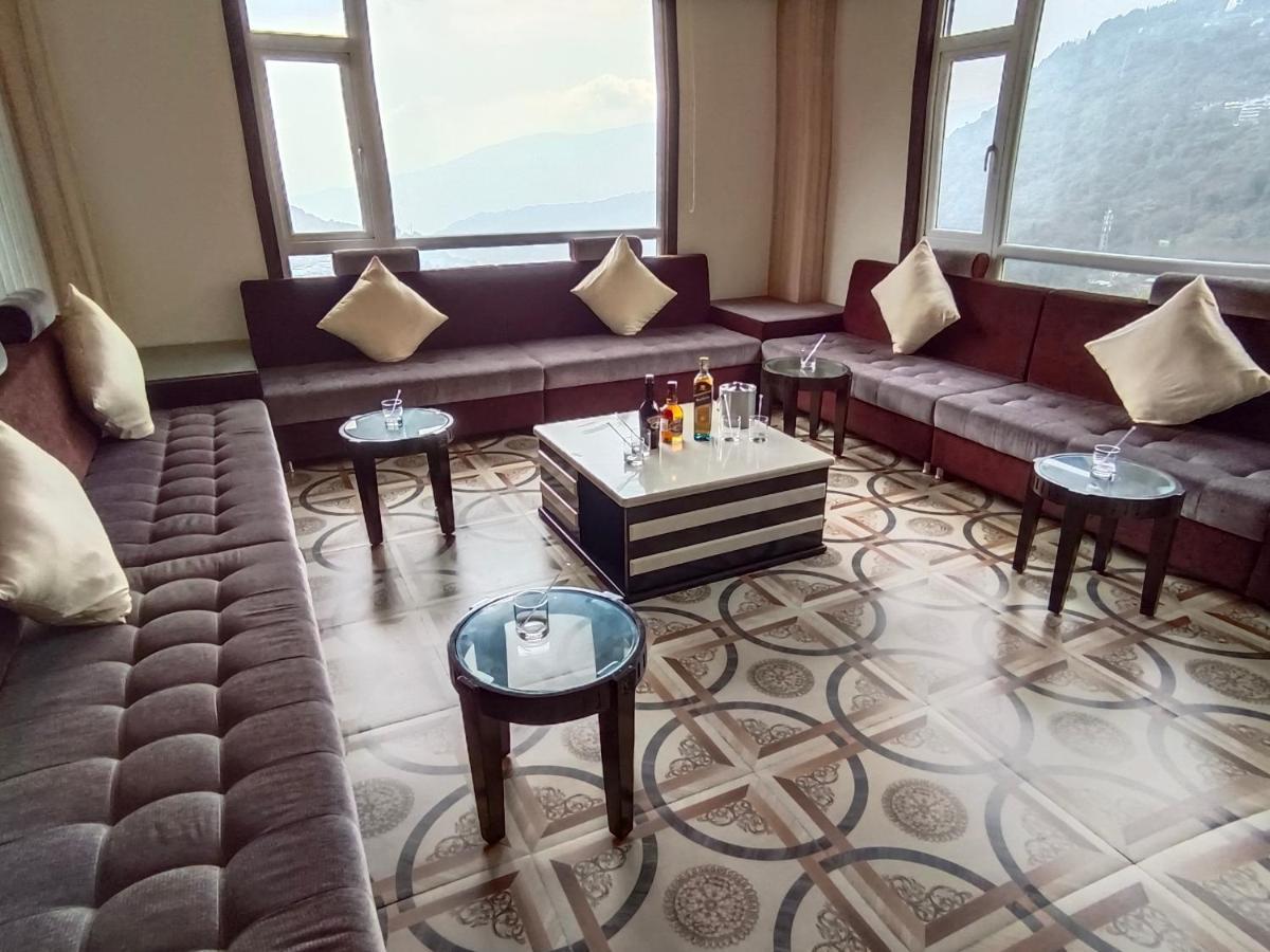 Chlorofeel The Z Retreat & Gangtok