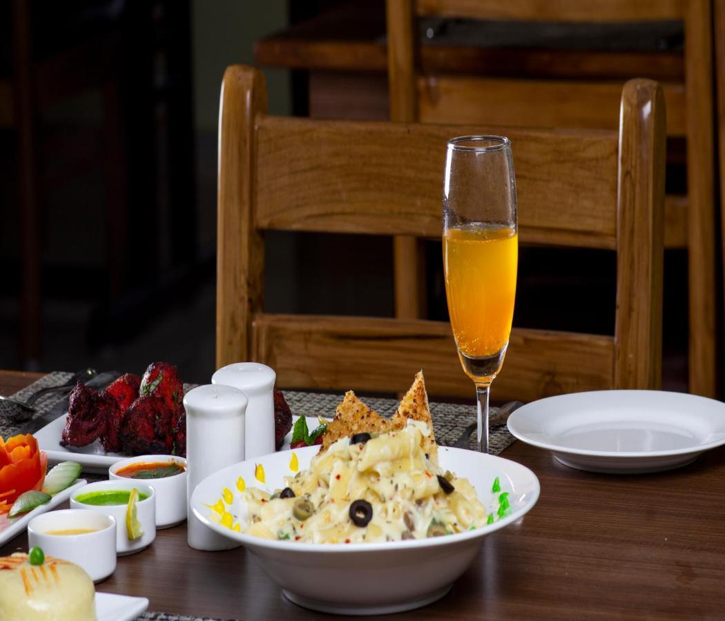 Hotel Yashshree Kanishka 3*