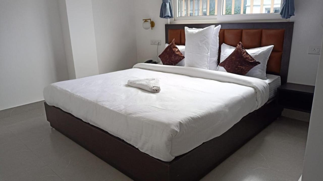 Sherabling Hotel 3*