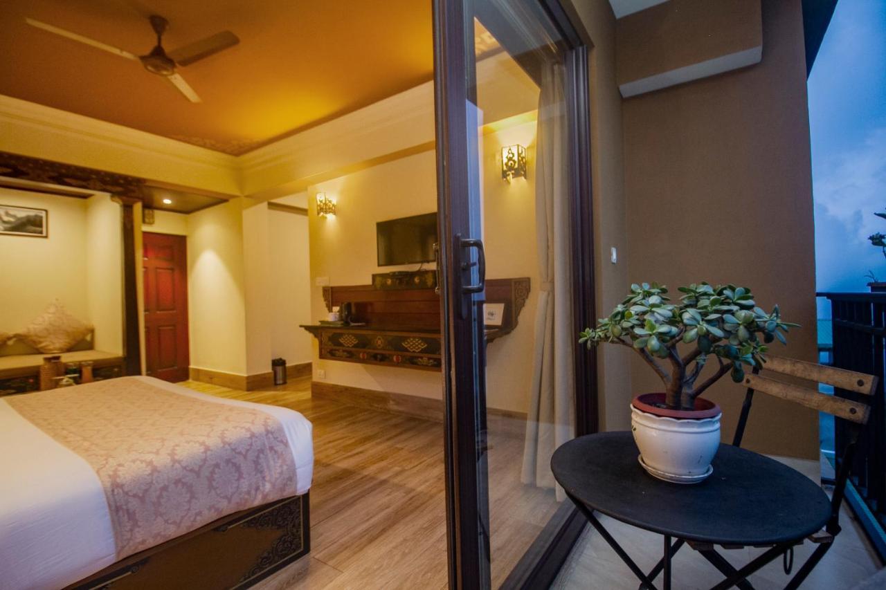 Hotel Amritara Hidden Land, - 900 Mts From Mg Marg