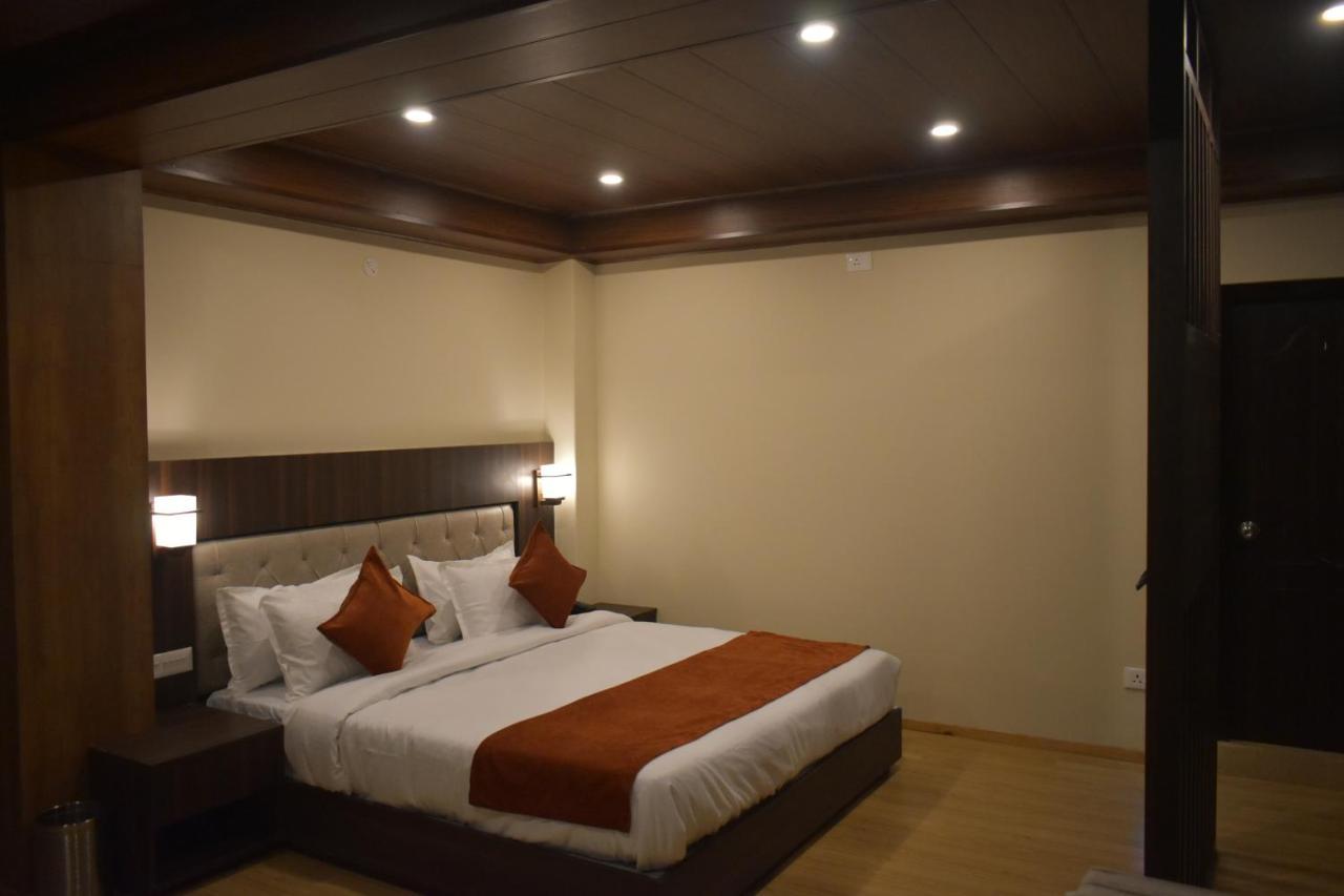 Keswani Group Tashi Heritage & 3* Gangtok