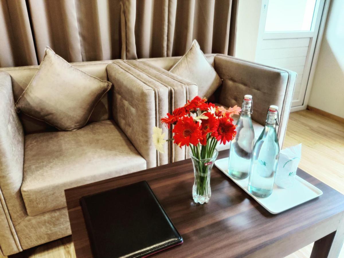 Hotel Keswani Group Tashi Heritage & 3*