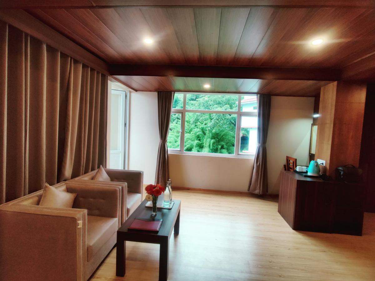 Keswani Group Tashi Heritage & Hotel 3*