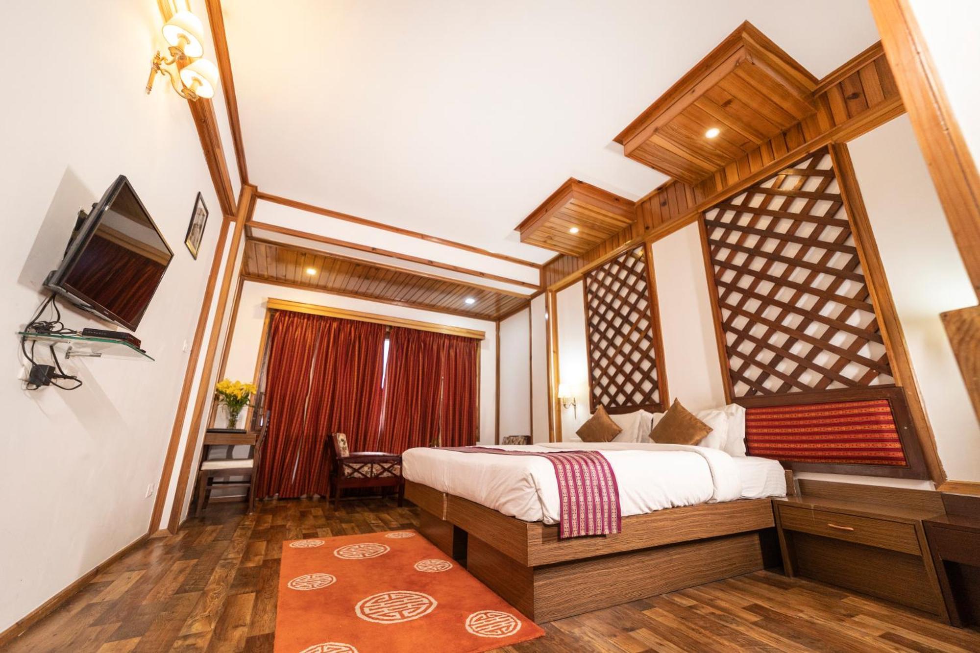 Hotel Yangthang Heritage 4*