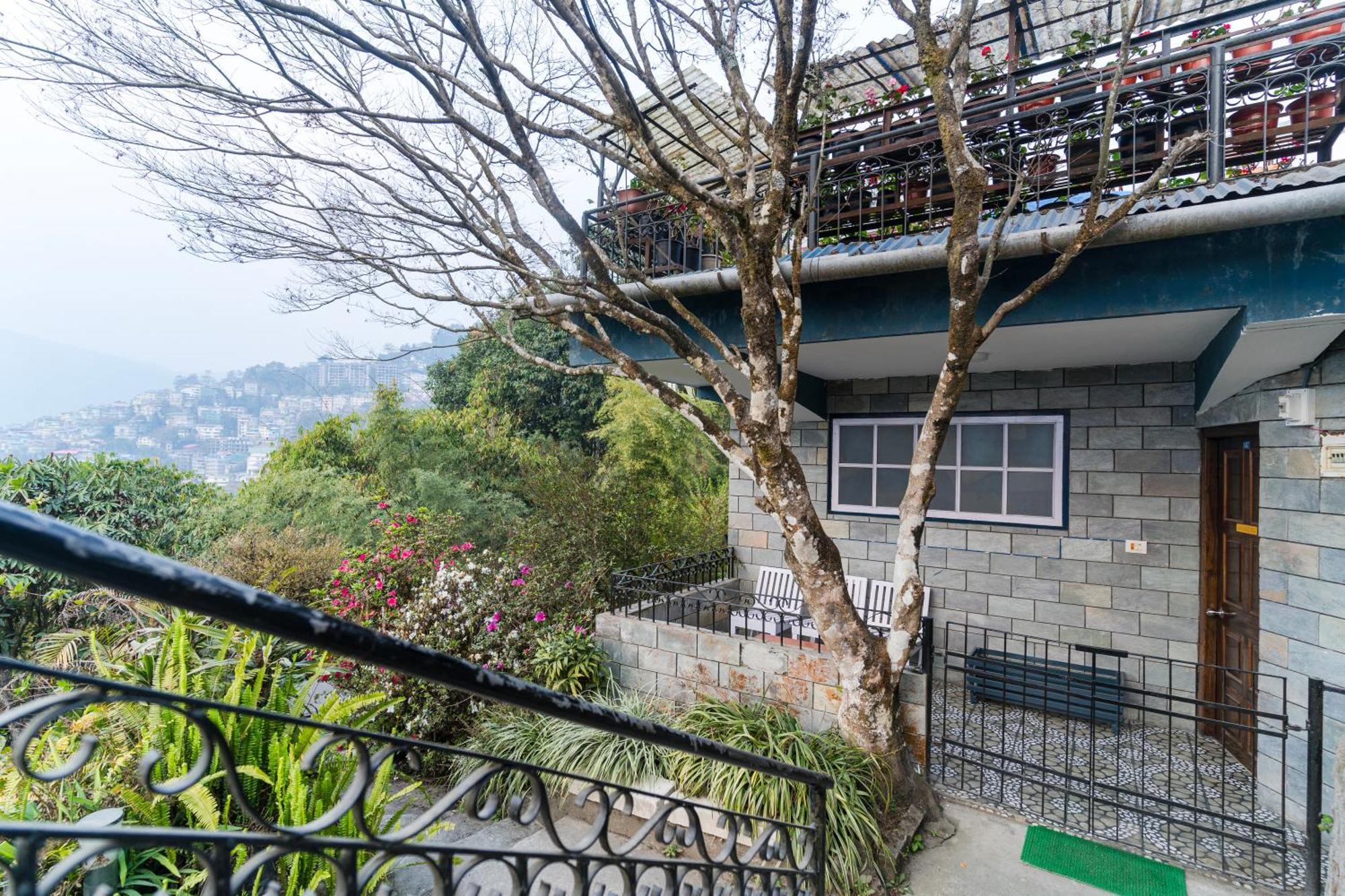 Sparrow Cherry 2 Min Walk To Mg Marg Hotel Gangtok