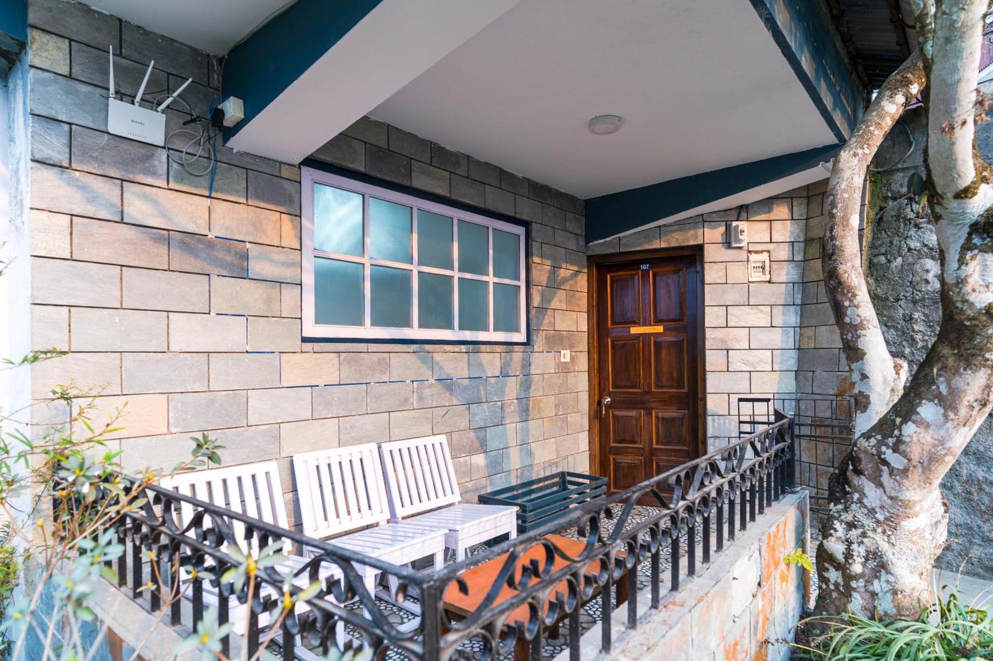 Sparrow Cherry 2 Min Walk To Mg Marg Hotel 4*