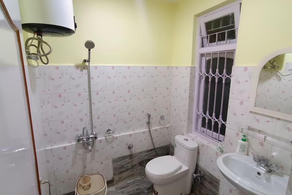 Apartment Greendot 2bhk Pure Veg
