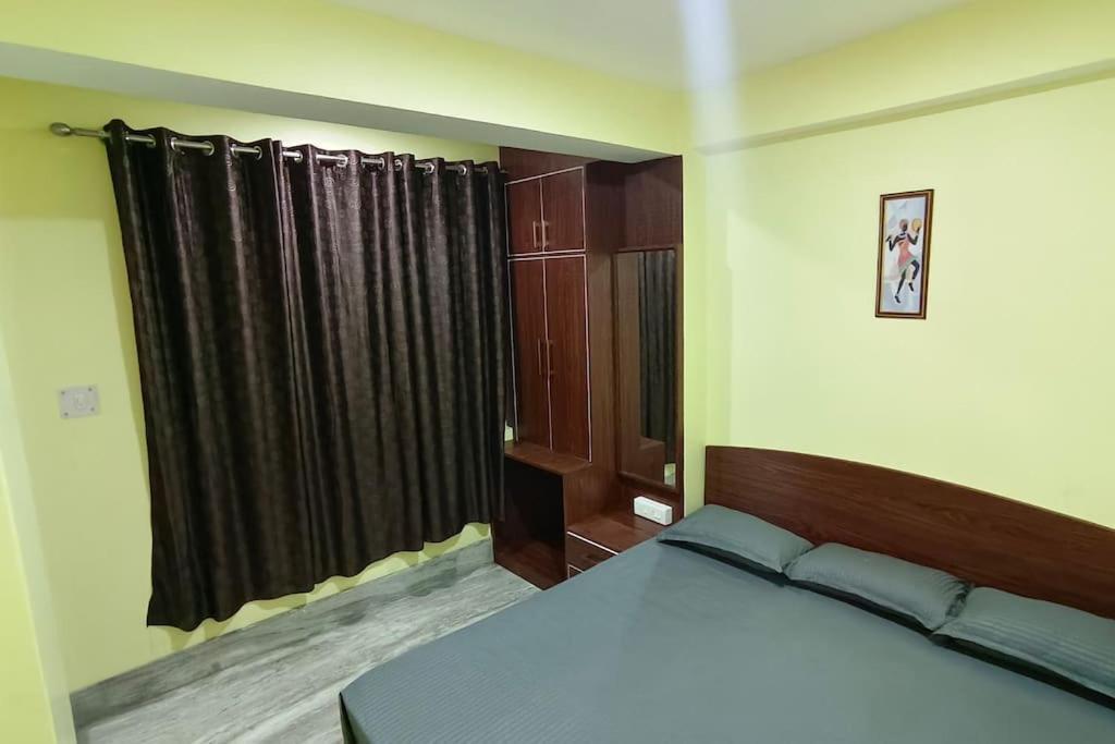 Greendot 2bhk Pure Veg Apartment *