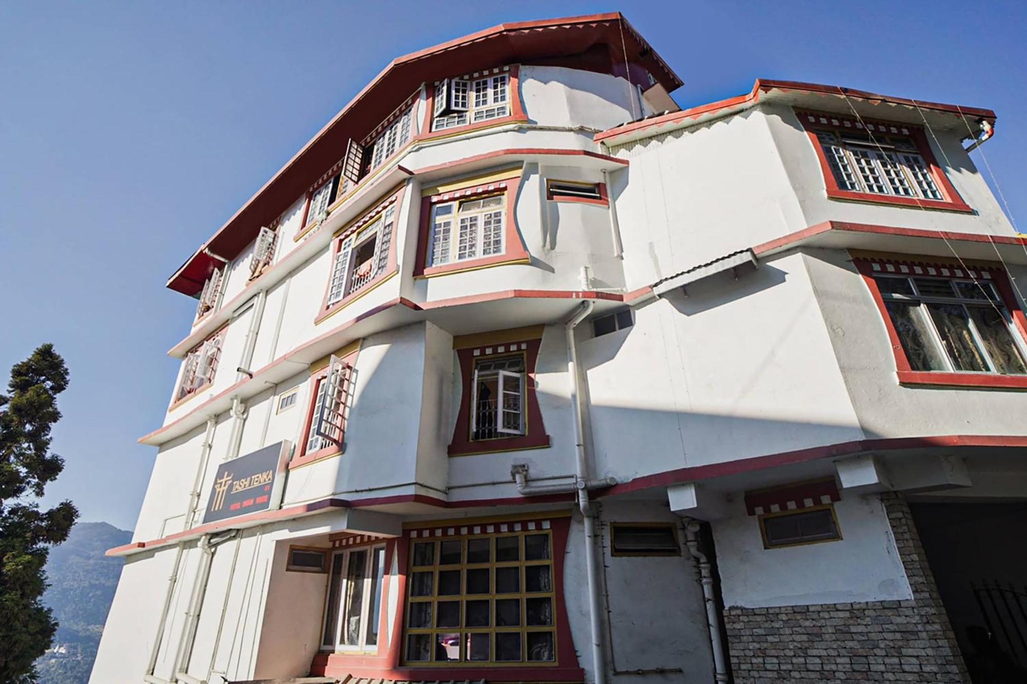 Collection O Tashi Tenka 3* Gangtok