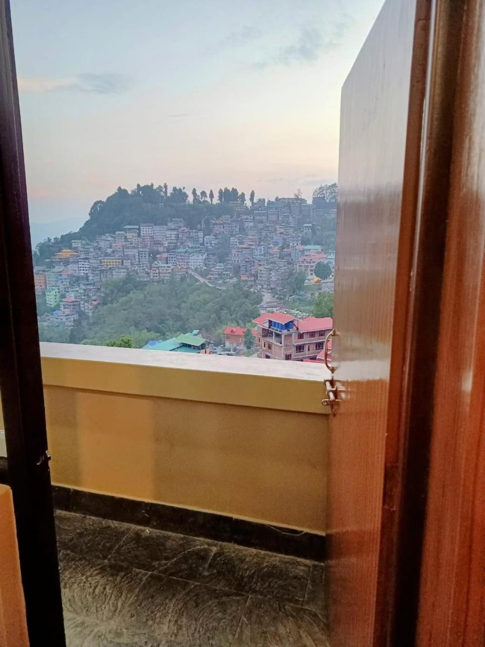 Hotel Kun Dau Residency Gangtok