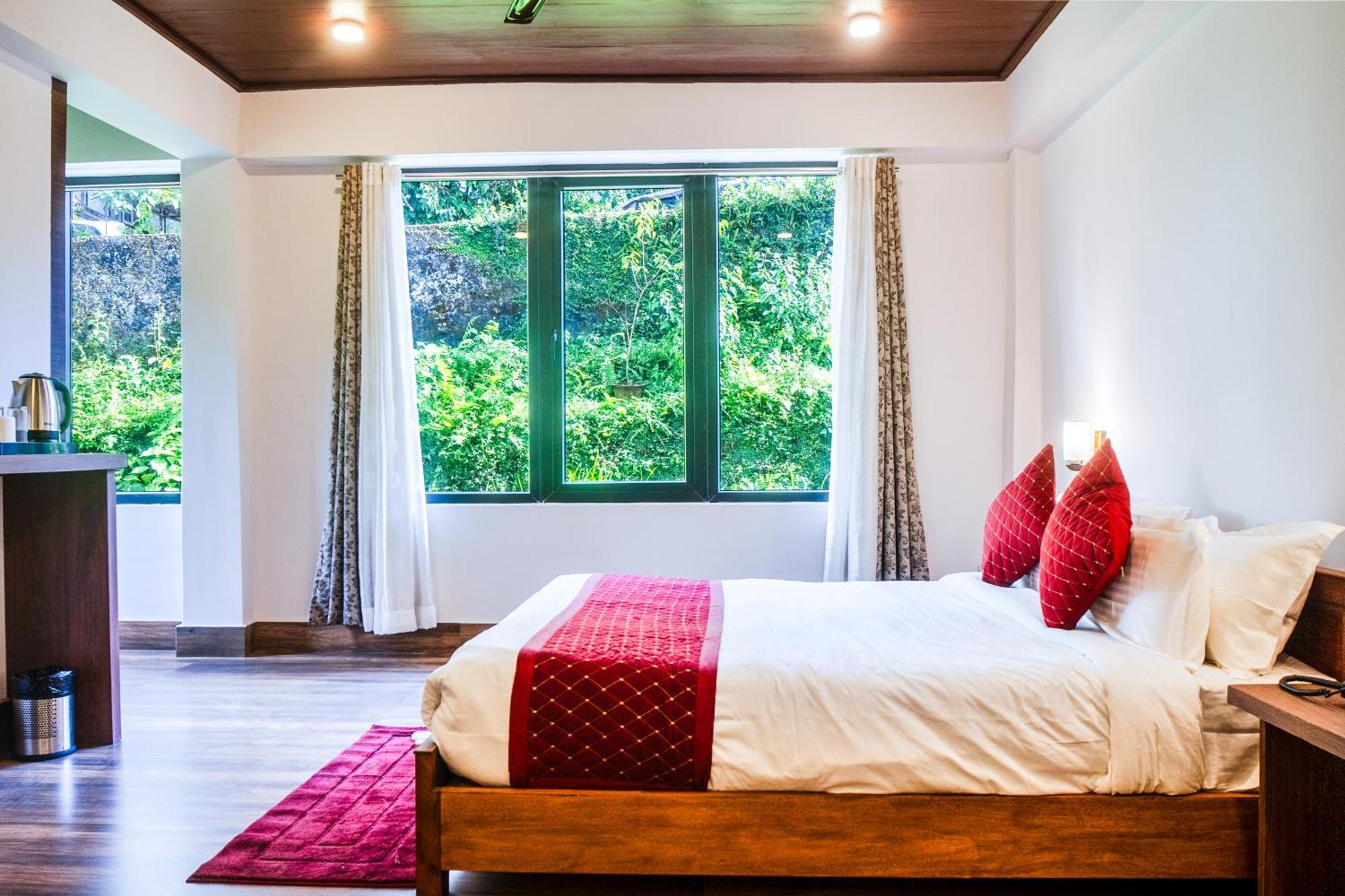 Hotel Sparrow Cherry 2 Min Walk To Mg Marg Gangtok