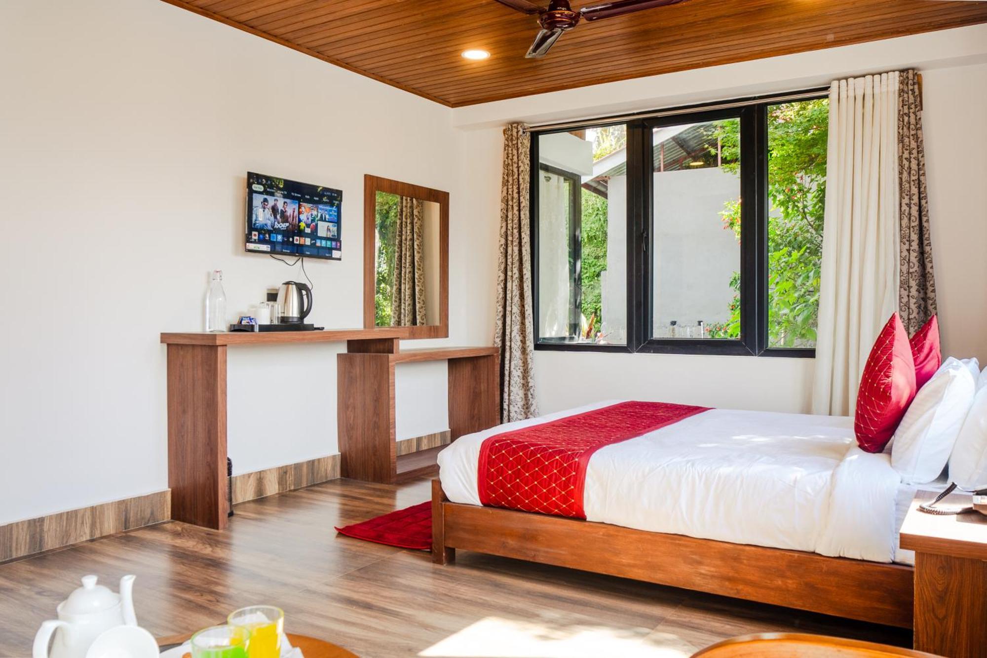 Hotel Sparrow Cherry 2 Min Walk To Mg Marg