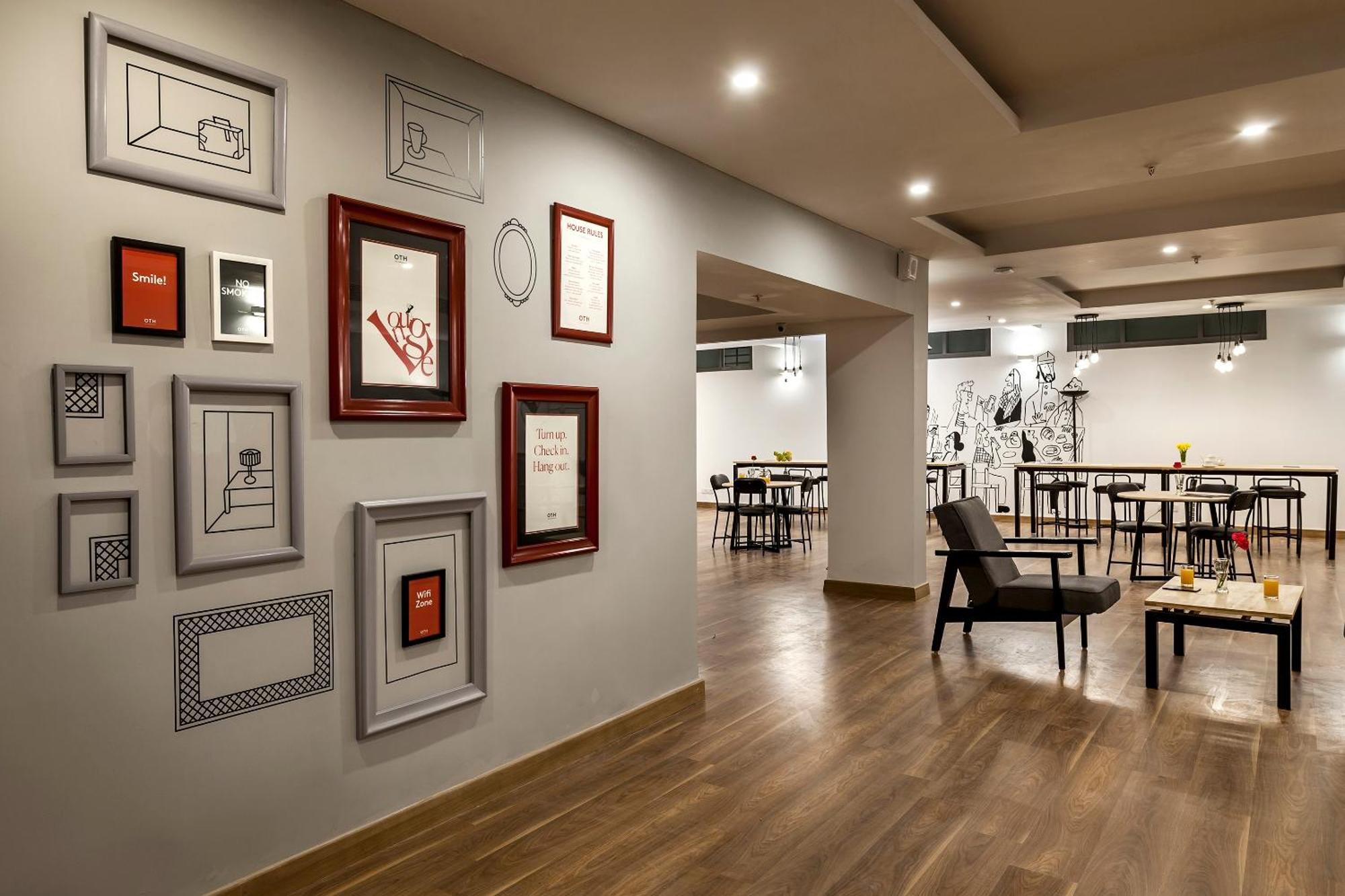 Townhouse Mansarovar Hotel