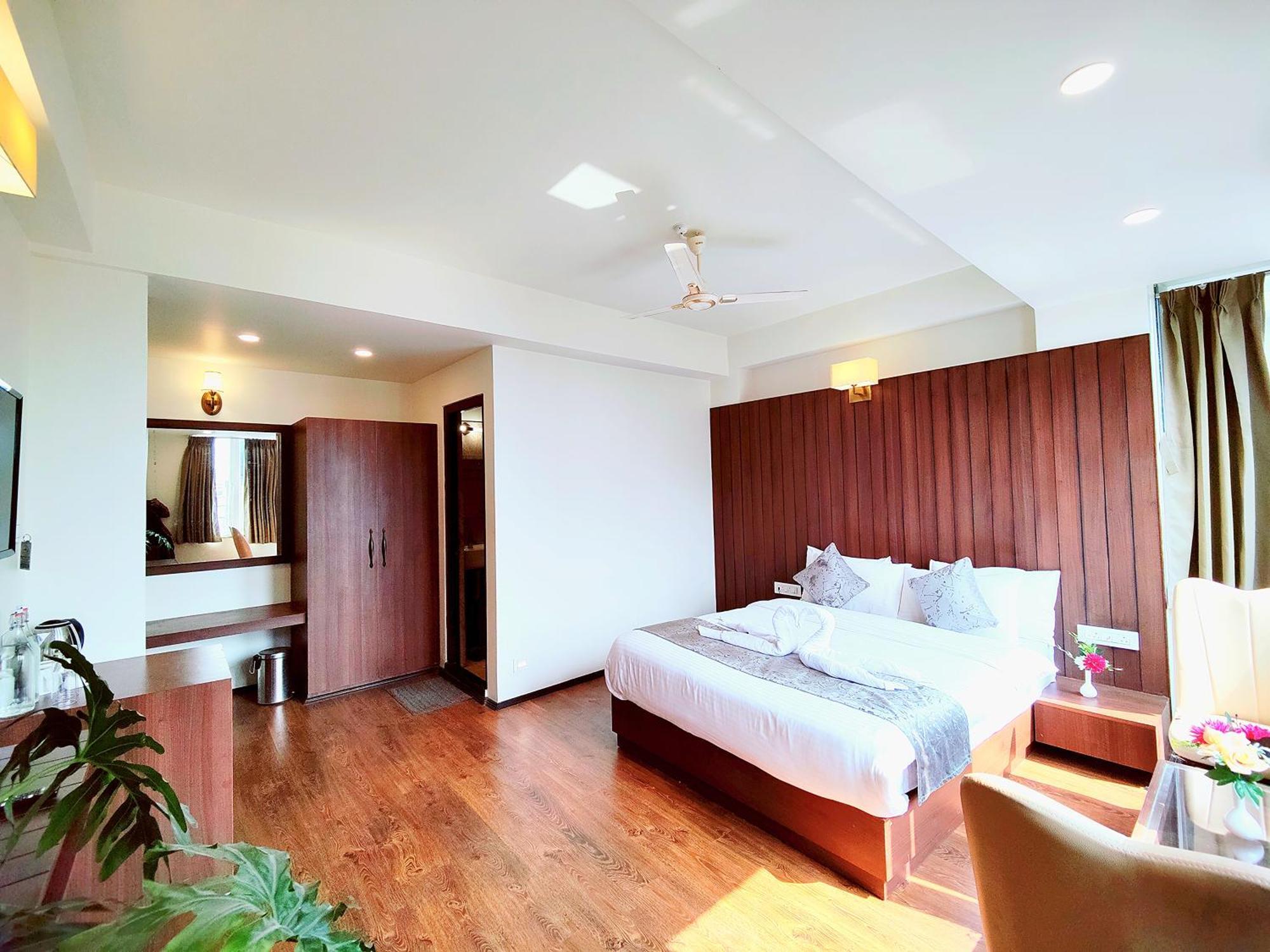 Jo'stel Dream Glory And Bar - Near Mg Marg 5* Gangtok