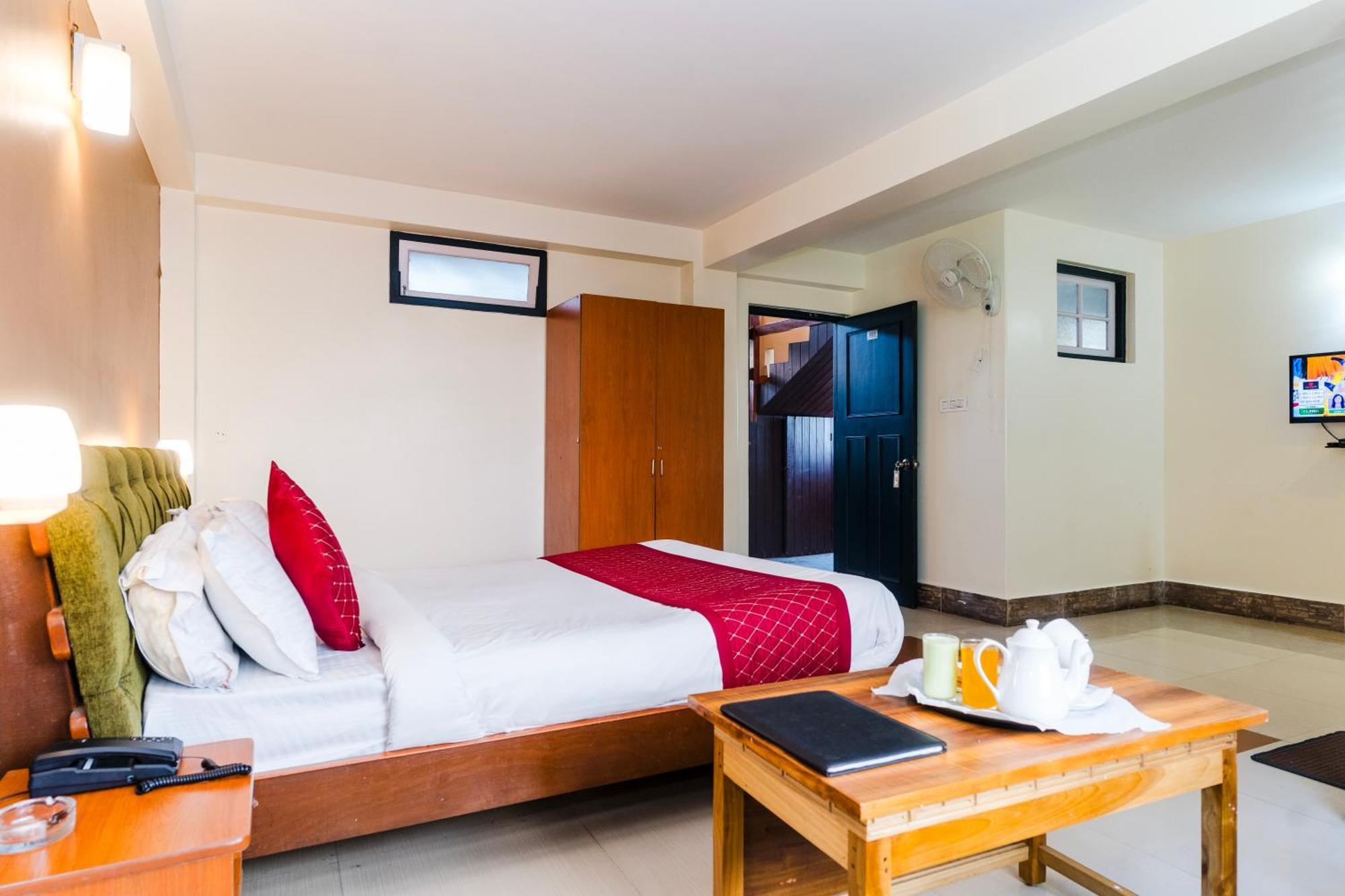 Sparrow Juniper Tree 2 Min Walk To Mg Marg Hotel Gangtok