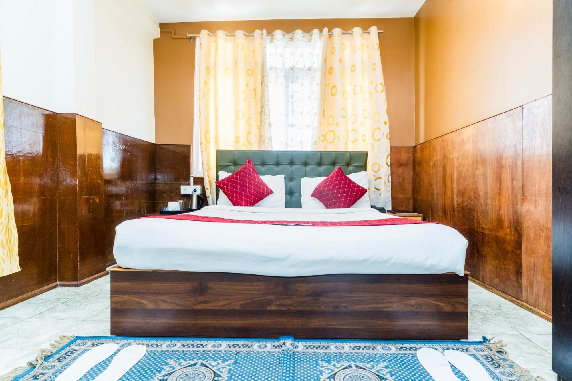 Sparrow Juniper Tree 2 Min Walk To Mg Marg Hotel Gangtok
