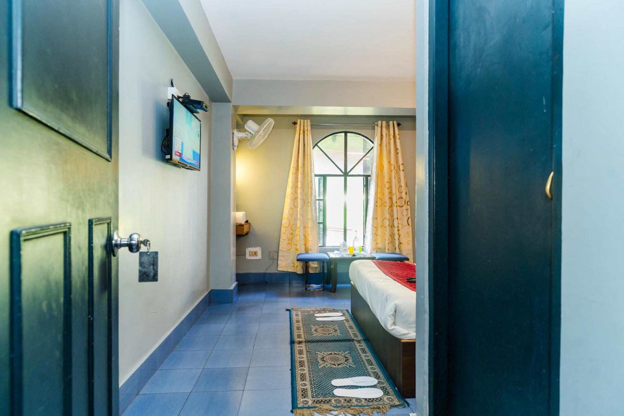Hotel Sparrow Juniper Tree 2 Min Walk To Mg Marg Gangtok