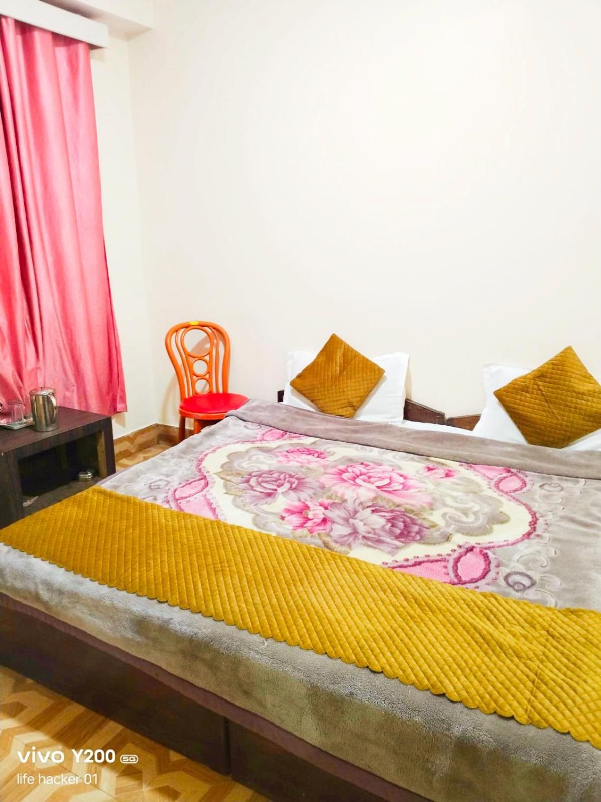Hotel Snow Cap Regency 3*