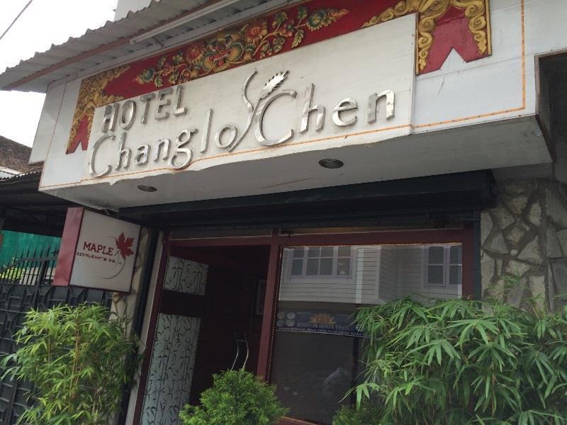 Collection O Changlo Chen Gangtok