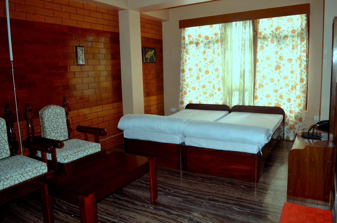 Hotel Oakridge