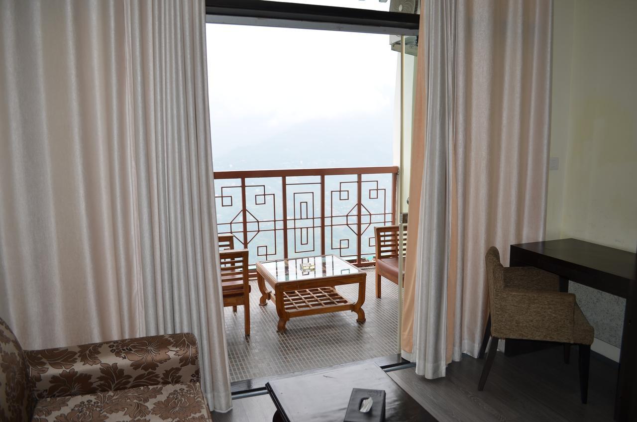 Tara Palace 4*