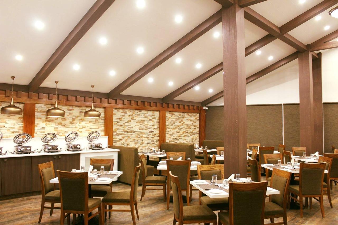 The Denzong Shangrila 2* Gangtok