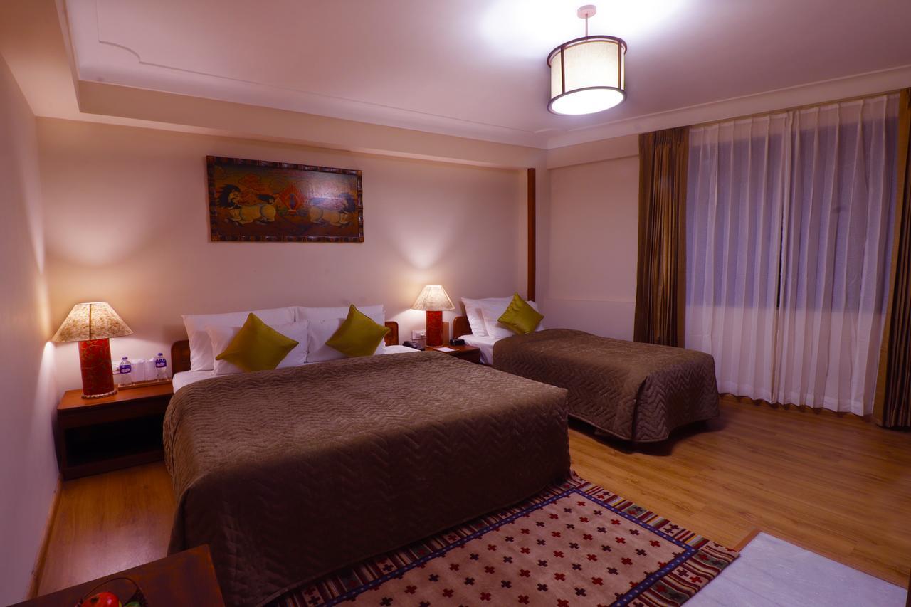 Hotel The Denzong Shangrila Gangtok