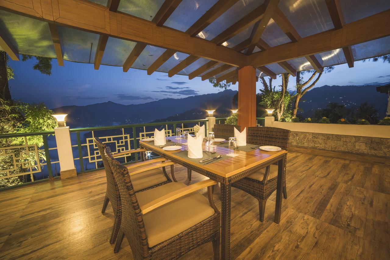 Hotel Denzong Regency- Luxury Mountain Retreat & Casino 4*