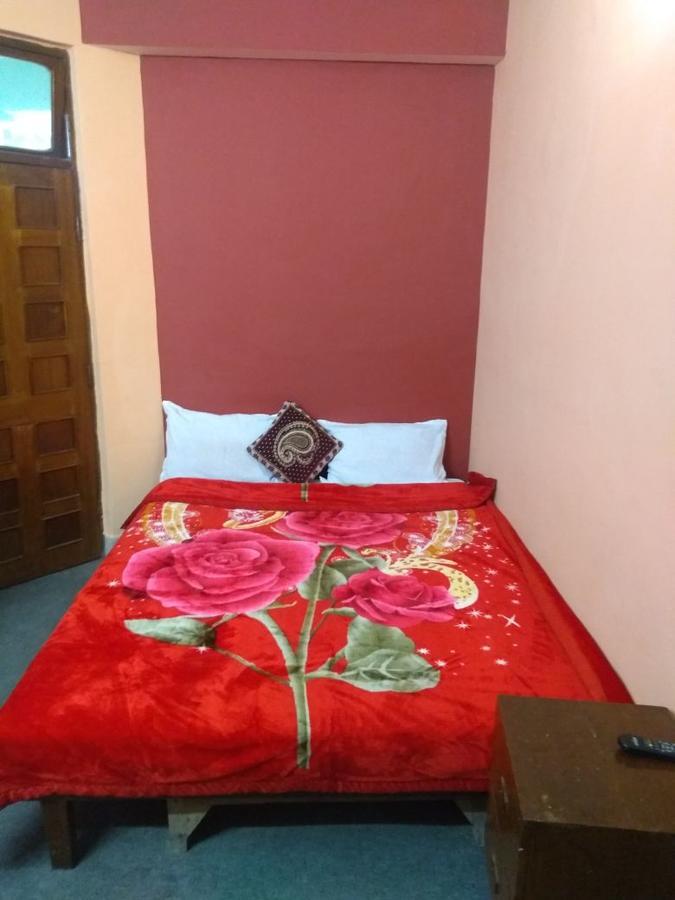 Mandar Hotel