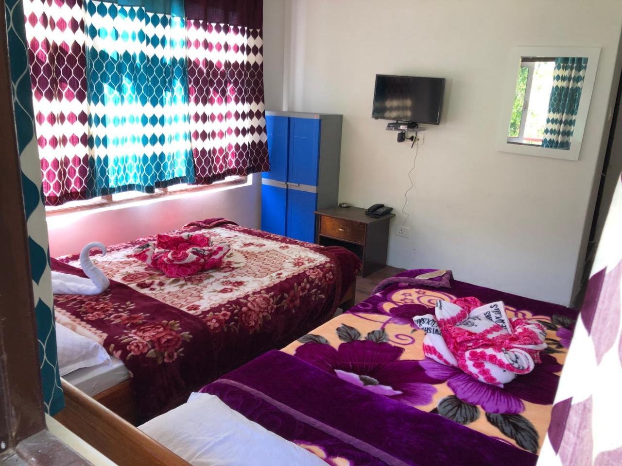Silk Route Gateway Hotel *