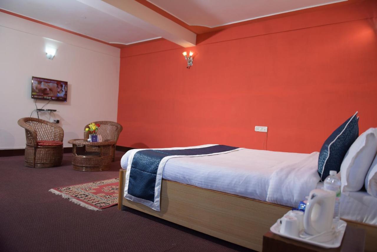 Four Square Holidayz, Hotel Gangtok