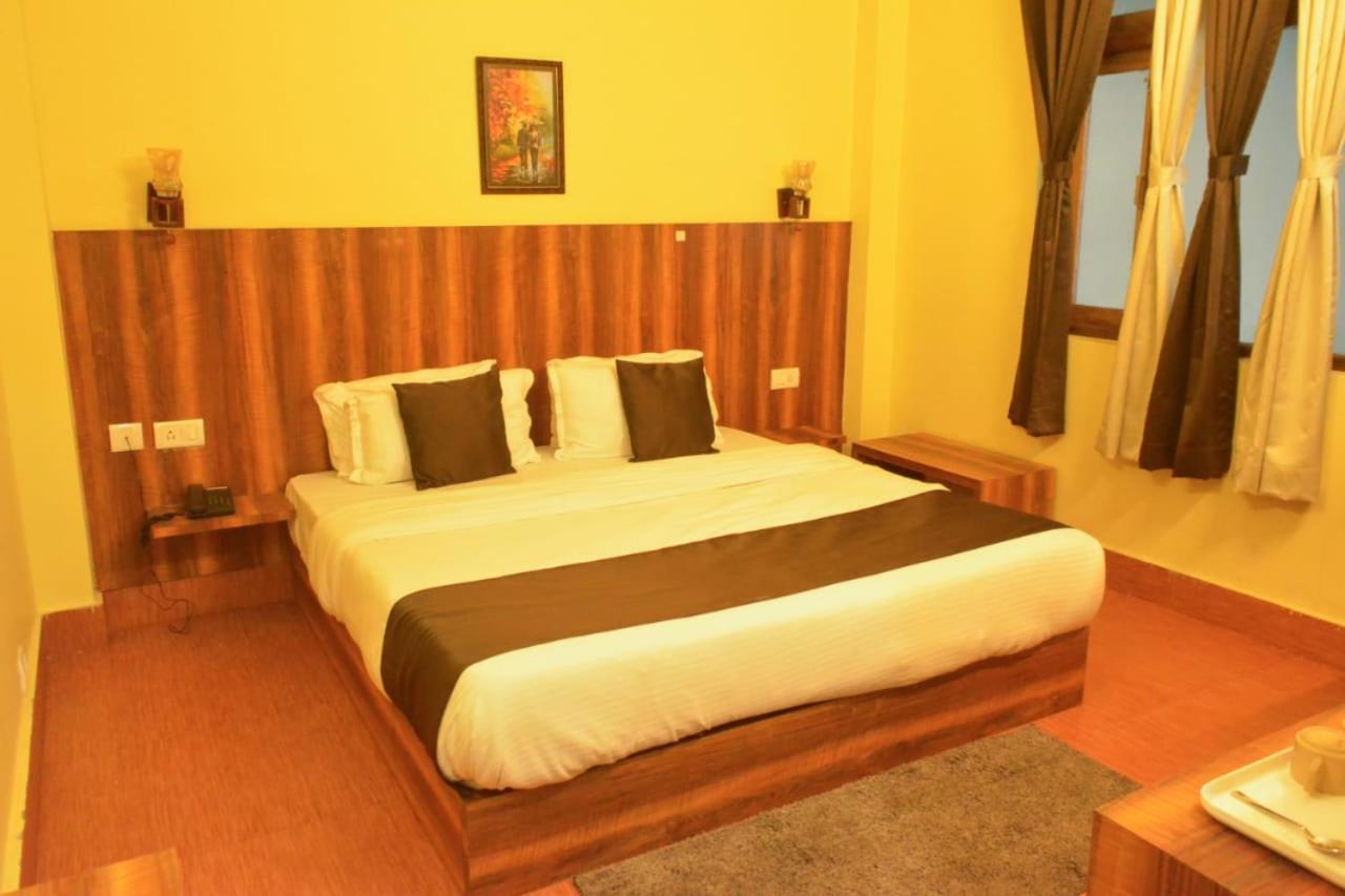 Aurora Gangtok