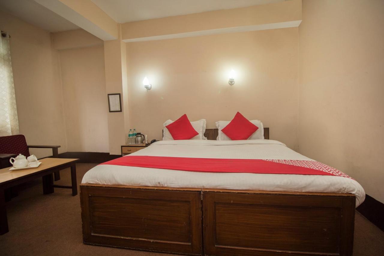 Oyo 3476 White Mountain Hotel