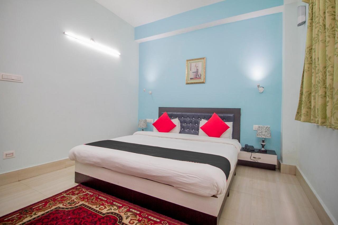 Hotel Retreat &